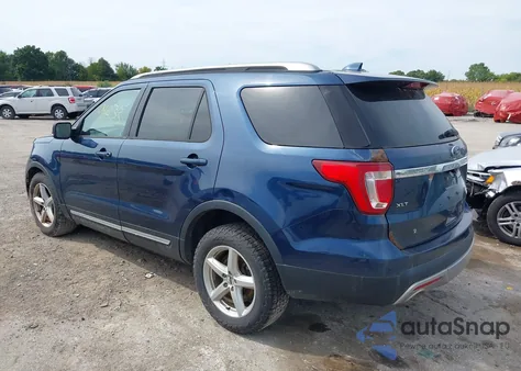2016 Ford Explorer Xlt z USA, uszkodzony, nr VIN 1FM5K8D81GGC60354